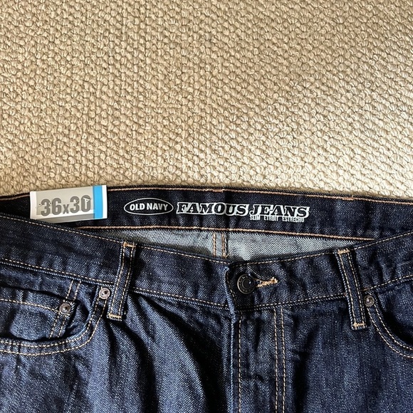 Dark Wash NWT Old Navy Famous Slim Jeans​​​ - Picture 4 of 4